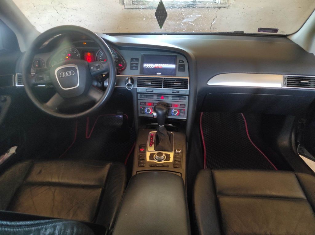 AUDI A6 C6 2005 год