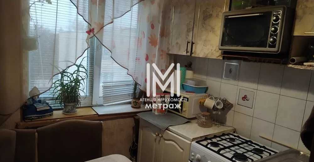 Продам 1 к. квартиру Байрона Новые Дома Героев Сталинграда косметика