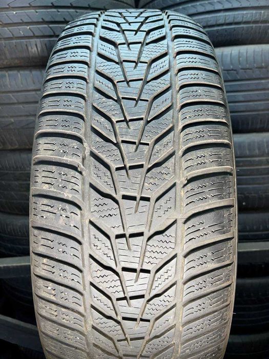 235/60 R18 Hankook пара зима