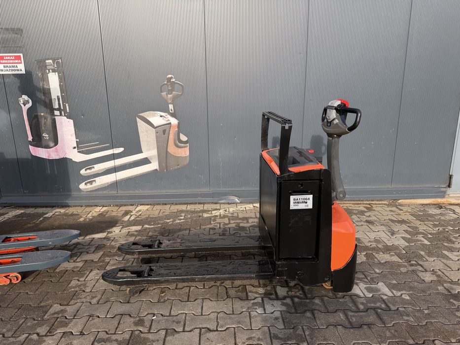 Paleciak elektryczny Toyota BT LWE 2000 kg  2017 r chlodniczy wózek