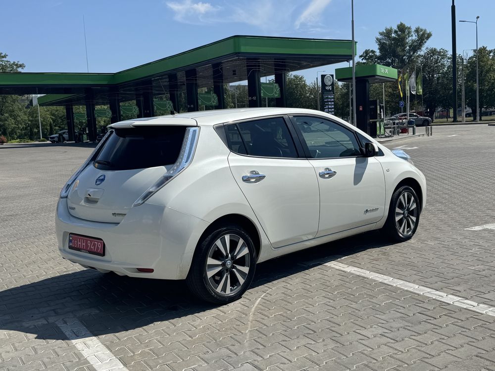 Nissan Leaf 30kw
