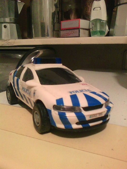 dickie toys carro patrulha da PSP- portes CTT gratis