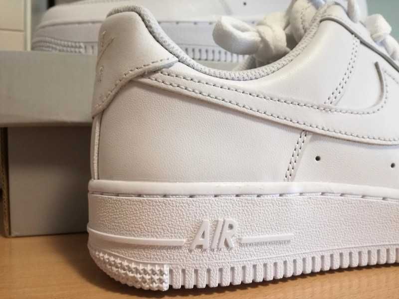NikeAirForce1Low'07White-Nowe i nieuzywane 36.5