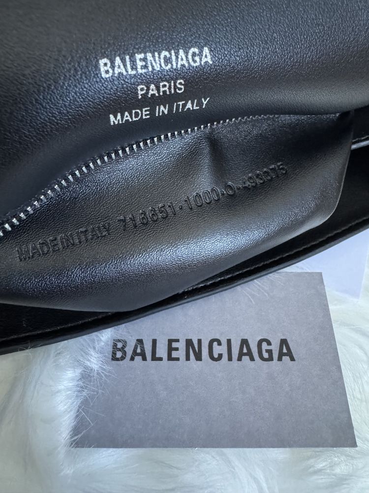 Сумка Balenciaga Rodeo 29 см