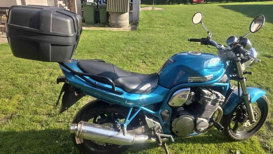 Suzuki Bandit Suzuki Bandit 600 GSF 600 S