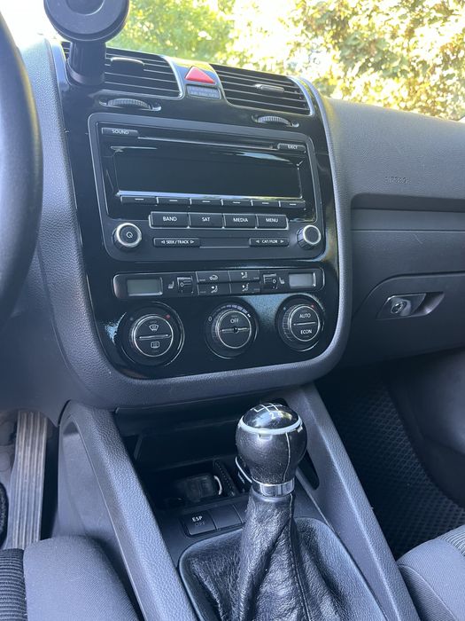 Golf 5 2005 р. 1,6 бензин
