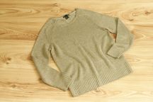Sweter H&M ze złotą nitką rozm. S