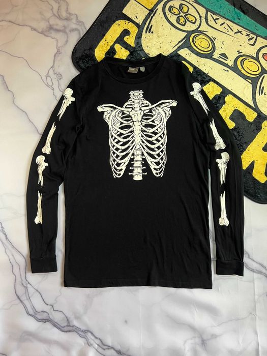 Лонгслів asos skeleton