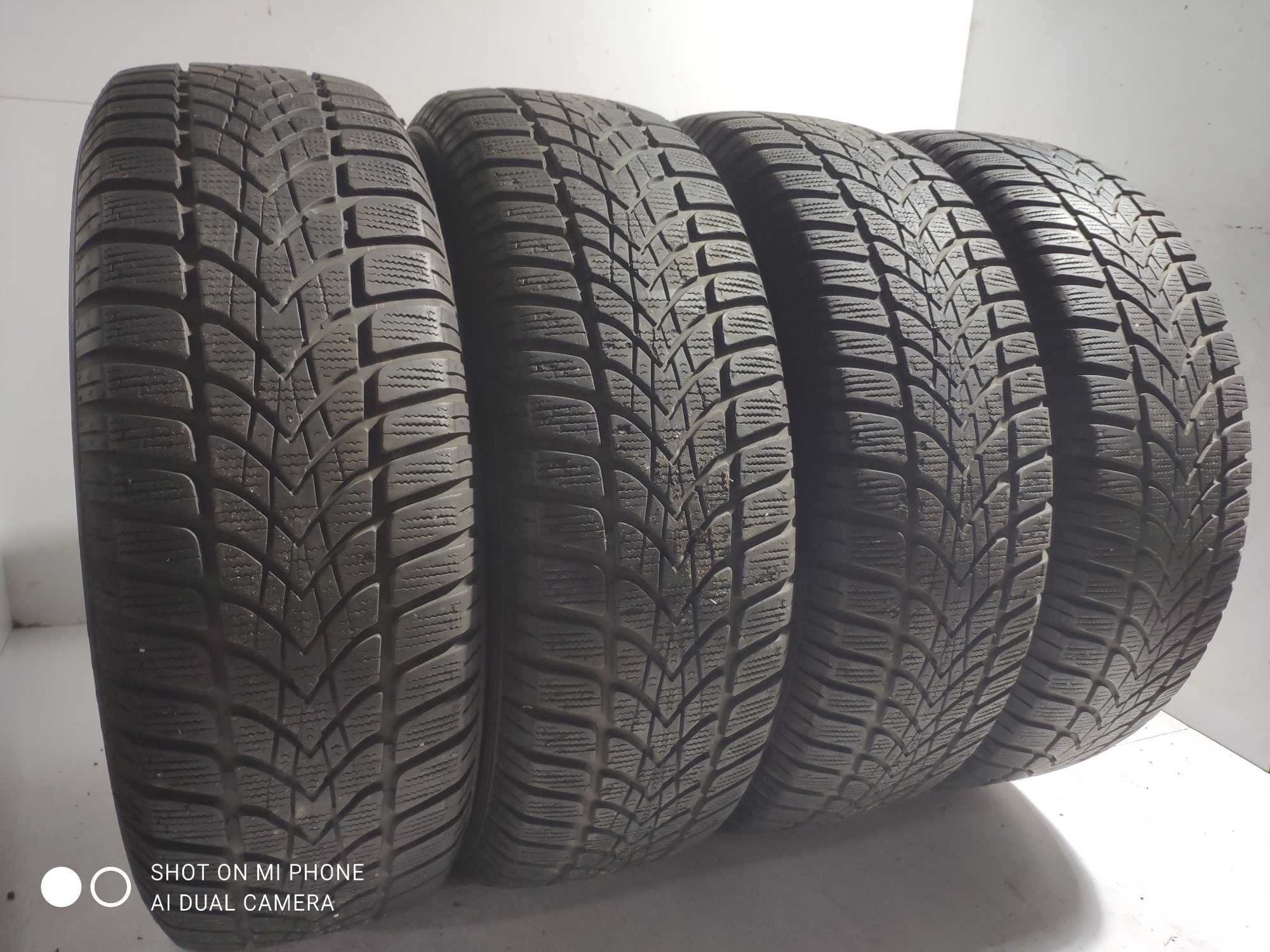 Opona Opony 195/65R15 zimowe DUNLOP SP winter Sport 4D komplet 4szt 4s