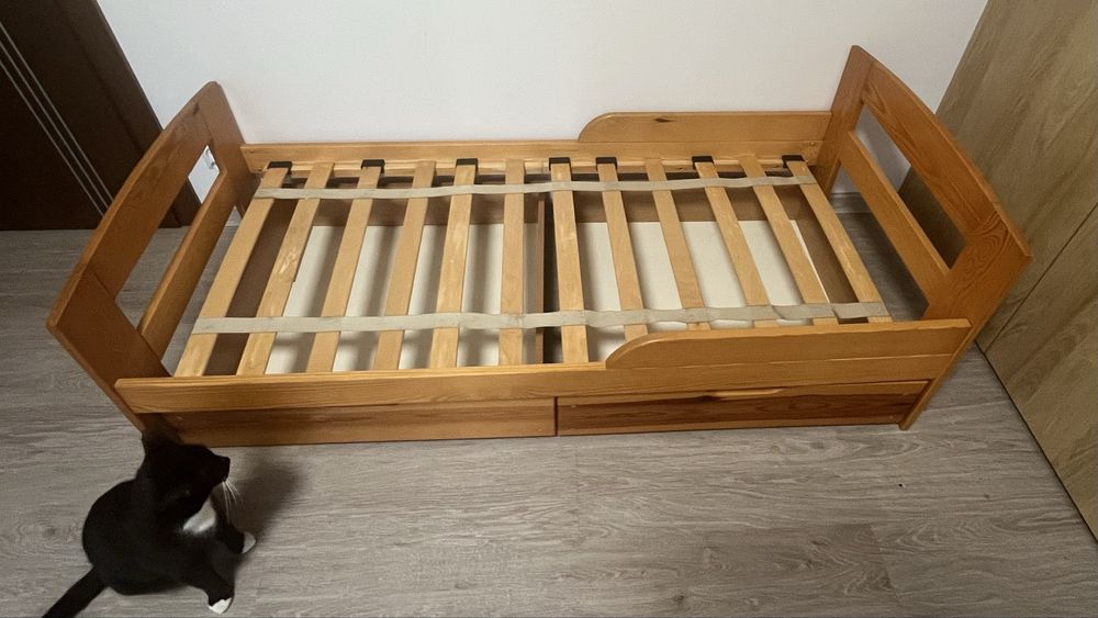 Łóżko dziecięce sosnowe 160x70 szuflady materac stelaż