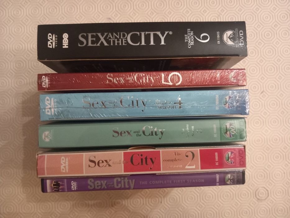 Séries 1/2/3/4/5/6 Sex and the City