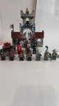 LEGO castle 70402 + figurki i konie