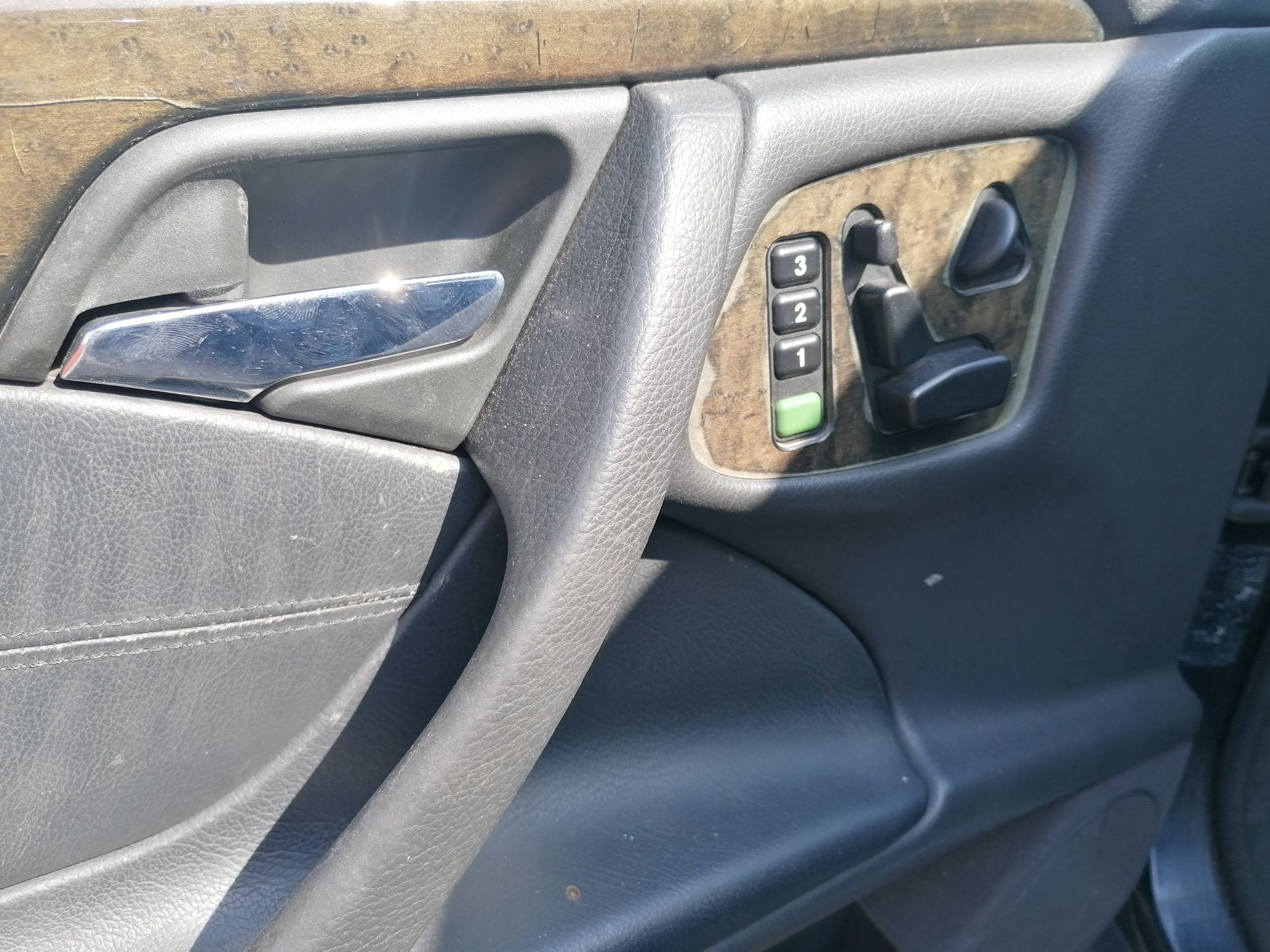 Mercedes Classe E270