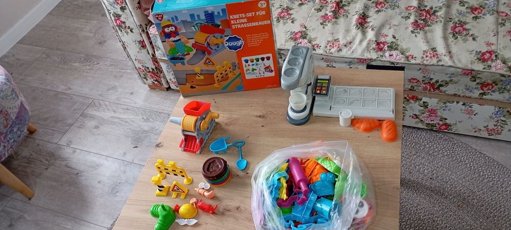 Zestaw jak play doh komplet