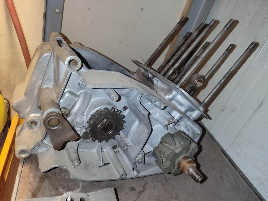 Części JAWA 175/250/350 TS CZ350 KOMAR