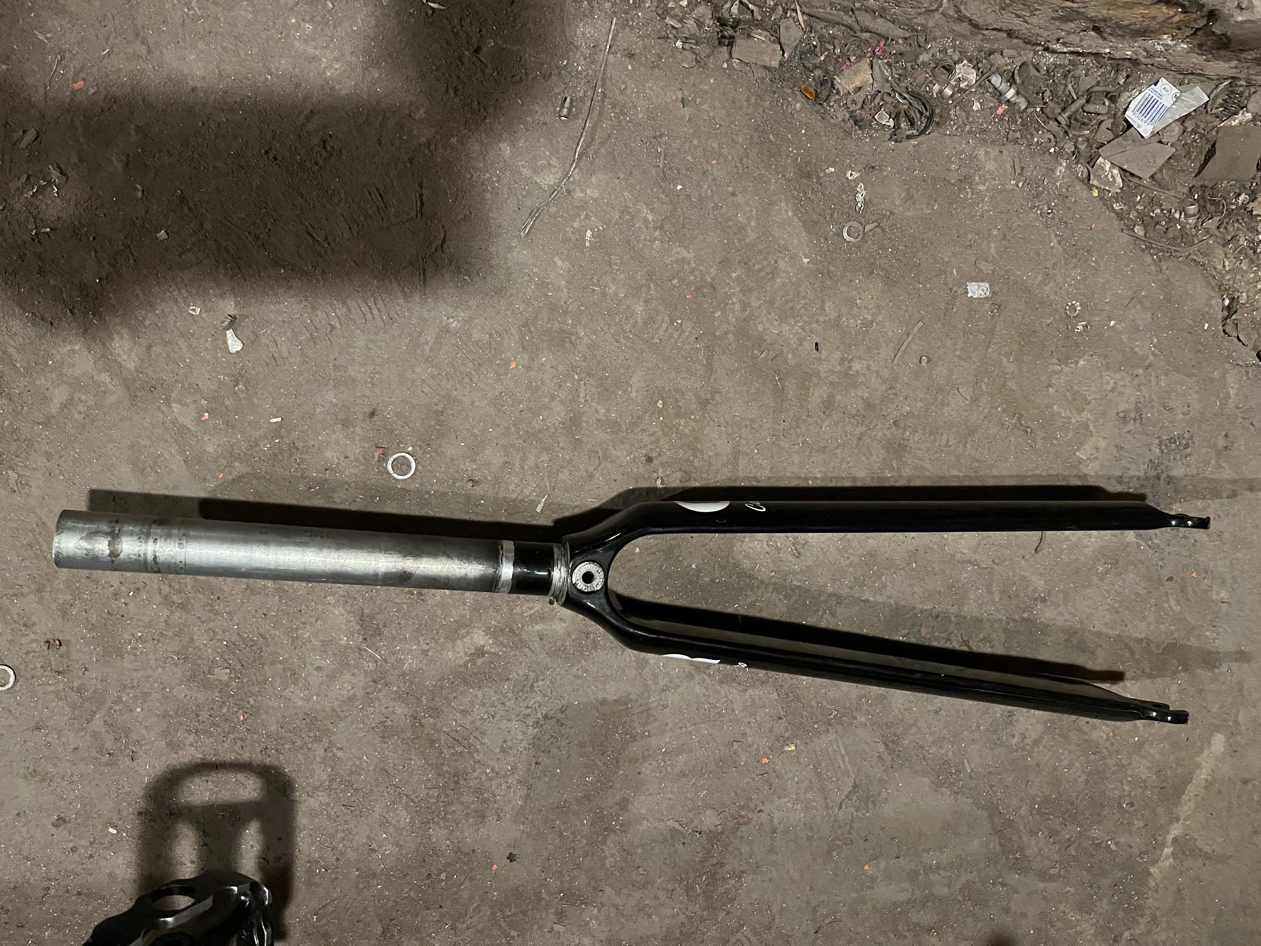 Widelec triathlon karbon 1”