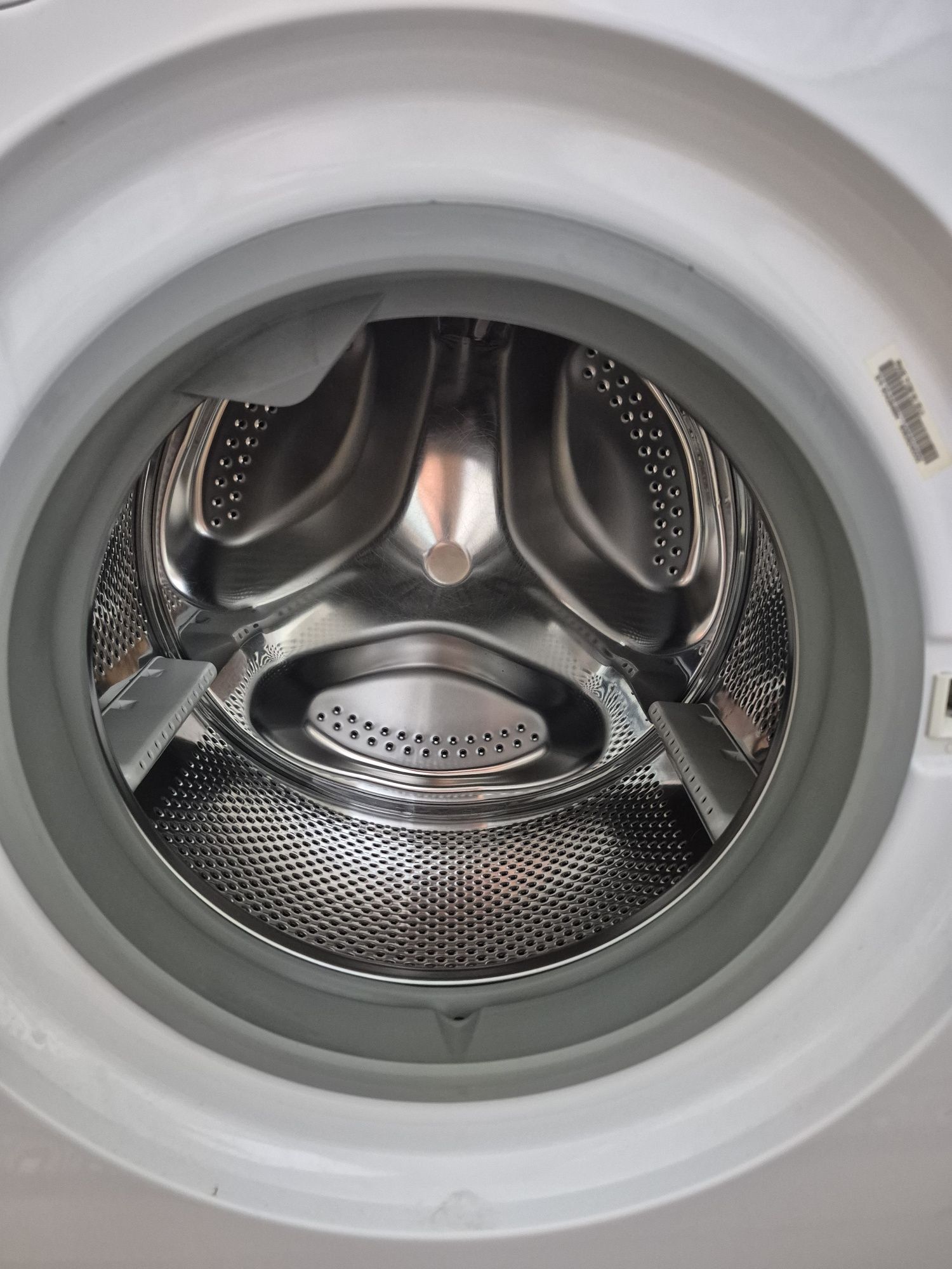Pralka Indesit 7kg PWE 7128 W