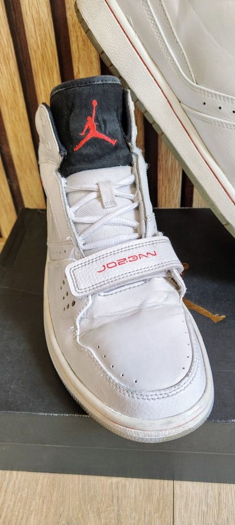 Trampki Sneakersy Nike Jordan oldschool Classic Retro brand Jordan 1