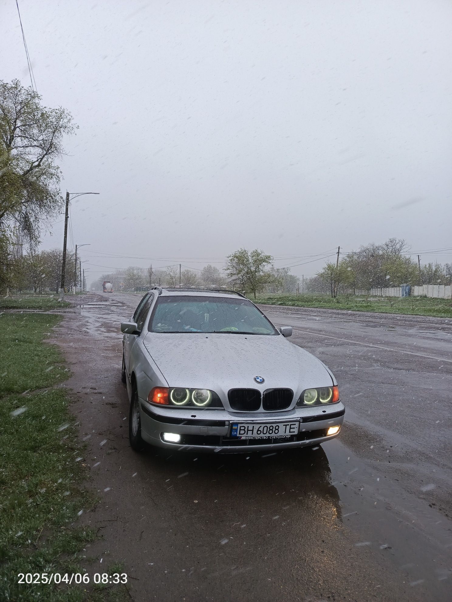 Продам БМВ 530D.