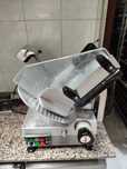 Fiambreira automática