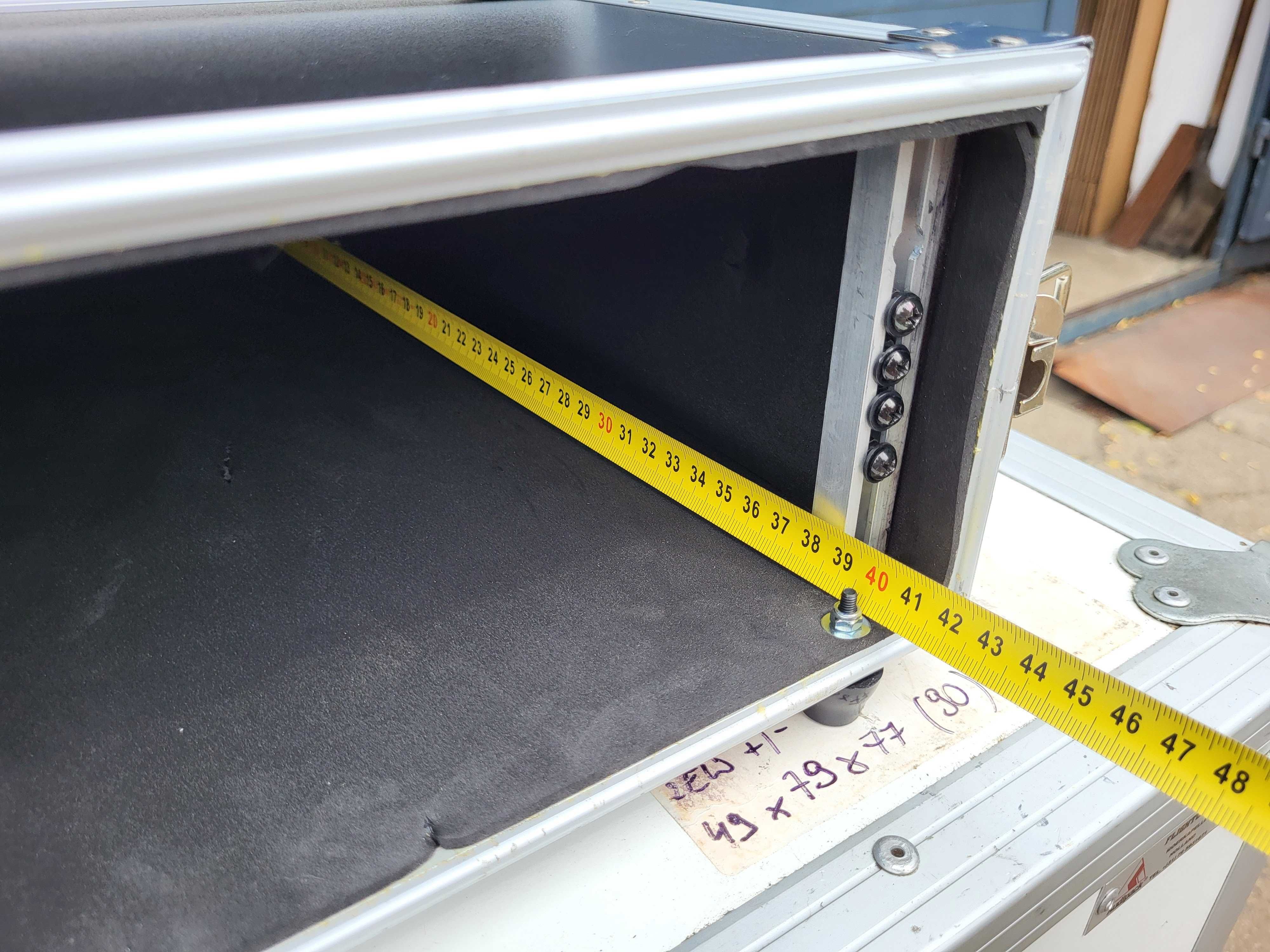 RACK 2U 1x szyna 39cm do klapy case  flightcase, kejs FAKTURA 2