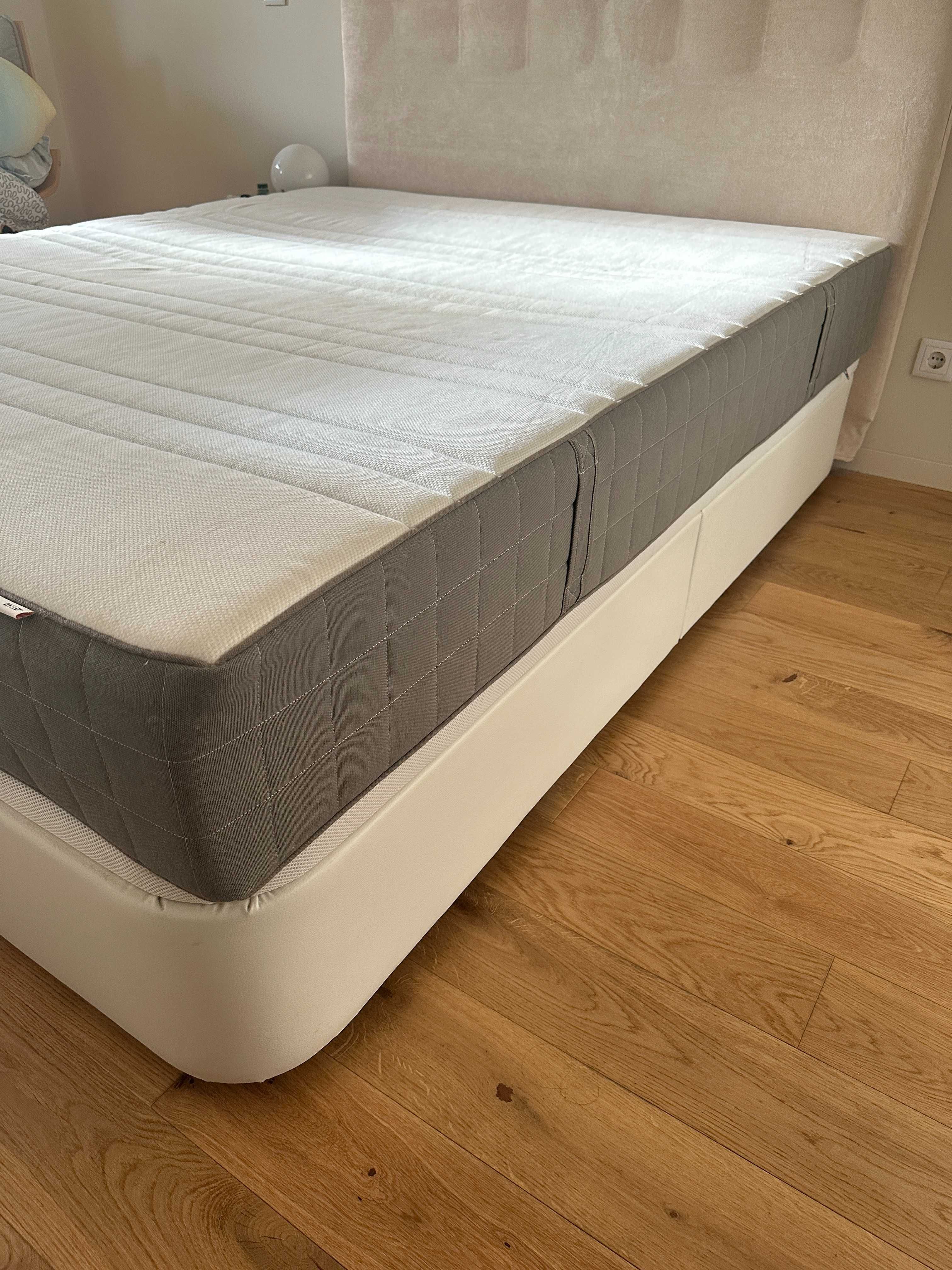 Colchão IKEA 1,6*2 metros