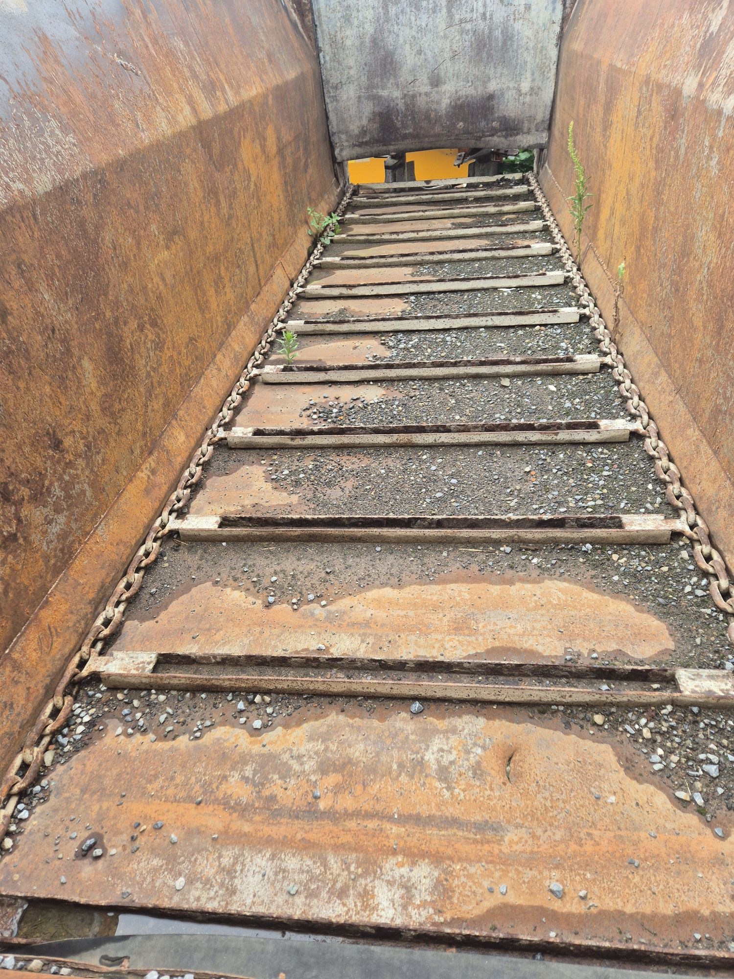 Rozrzutnik obornika Macer 13 ton