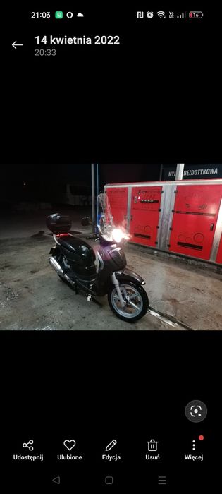 Skuter  Aprilia Scarabeo