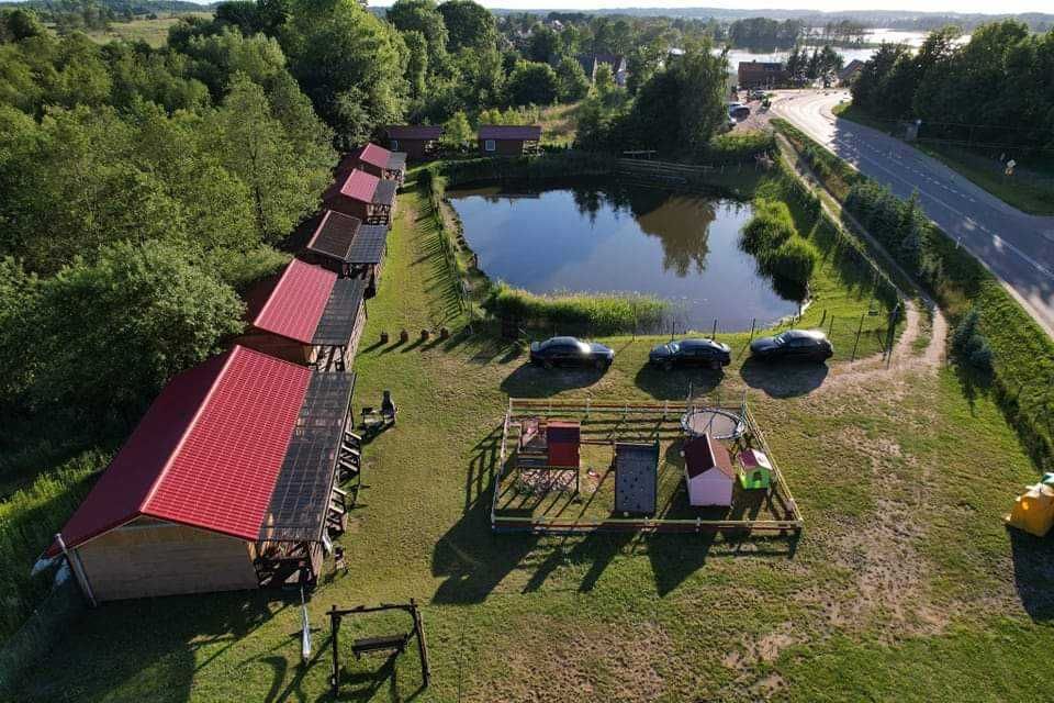 Domek, domki letniskowe, basen, balia,  na Mazurach, Mikołajki