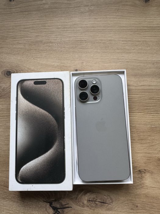 iPhone 15 Pro Max Natural Titanium o pojemnosci 256gb 85% kondycji bat