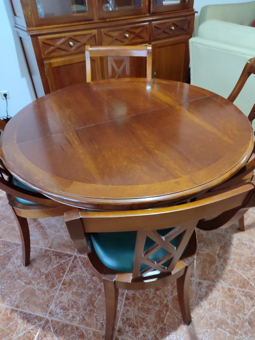 Mobília sala de jantar madeira cerejeira