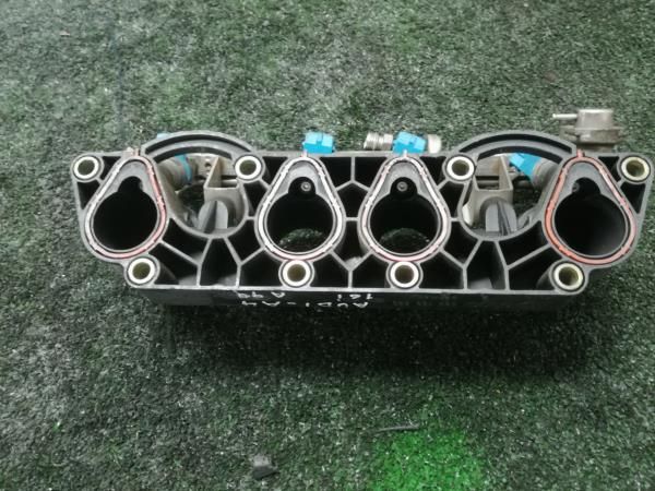 Coletor de admissão AUDI A4 (8D2, B5)