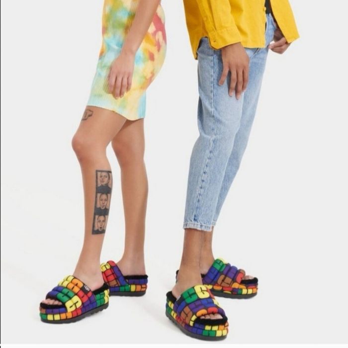 Оригінальні жіночі шльопанці Ugg.  Розмір - 40.