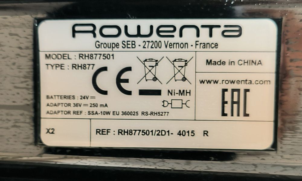 Aspirador vertical Rowenta Air force Extreme