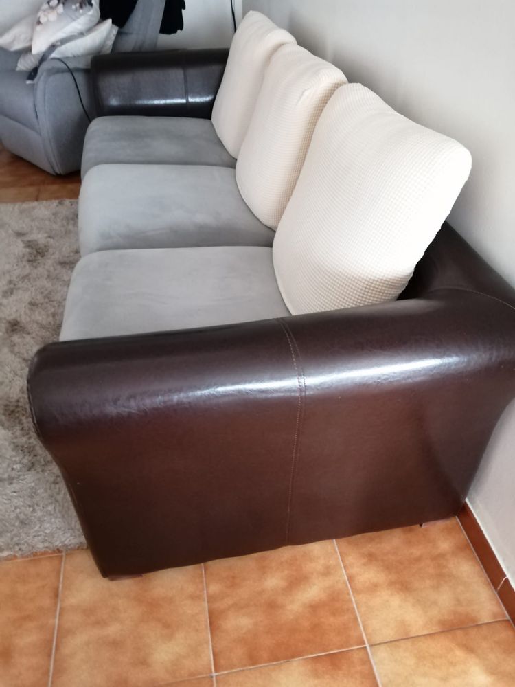 Sofá de 4 lugares