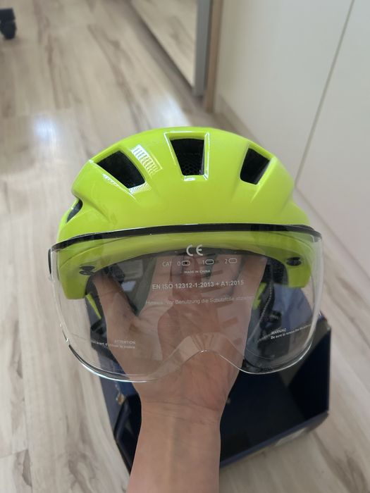 Kask rowerowy Abus Pedelec yellow 2.0 52-56 cm