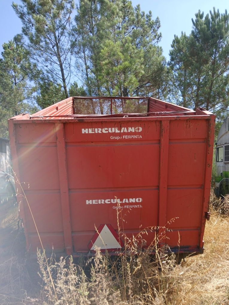 Vendo troco Claas jaguar