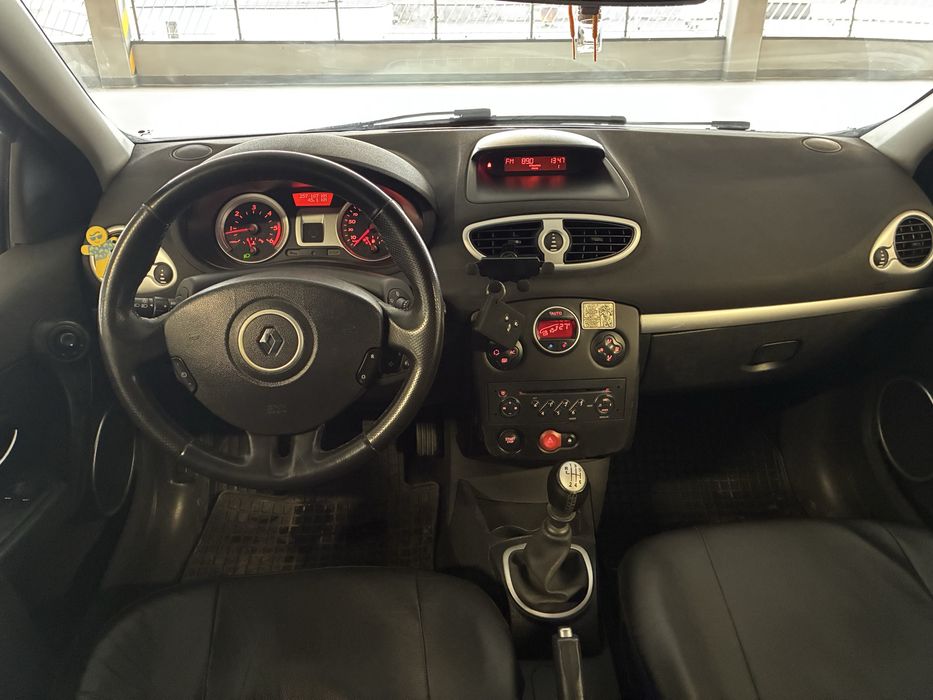 Renault CLIOIII 6 - biegow bogata opcija