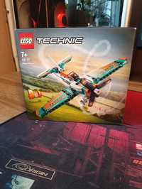 Конструктор Lego Technic Гоночний літак 42117