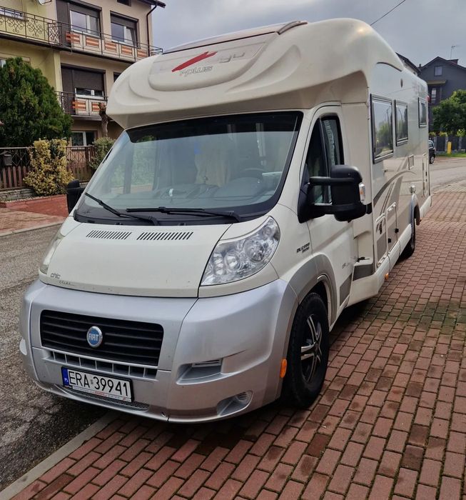 Carthago Chic C-Line T Plus 4.8 LE  Półintegra - Wersja Zimowa - 5 osób - Podpory