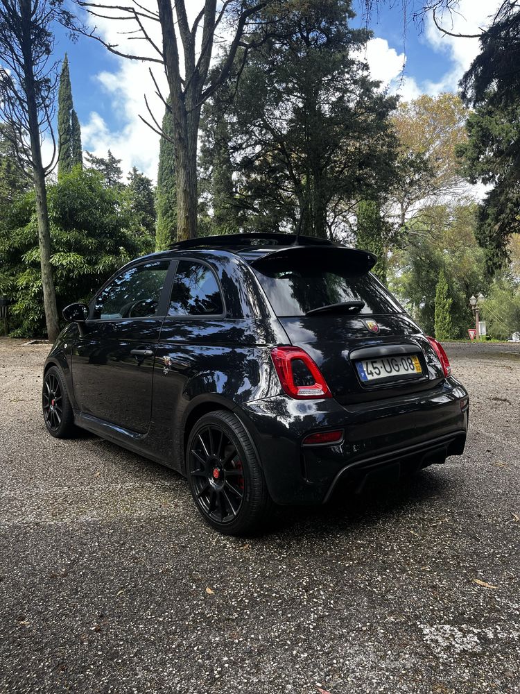 Abarth 595 Competizione