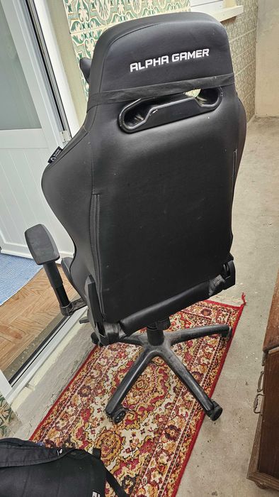 Ps4 slim com jogos e cadeira