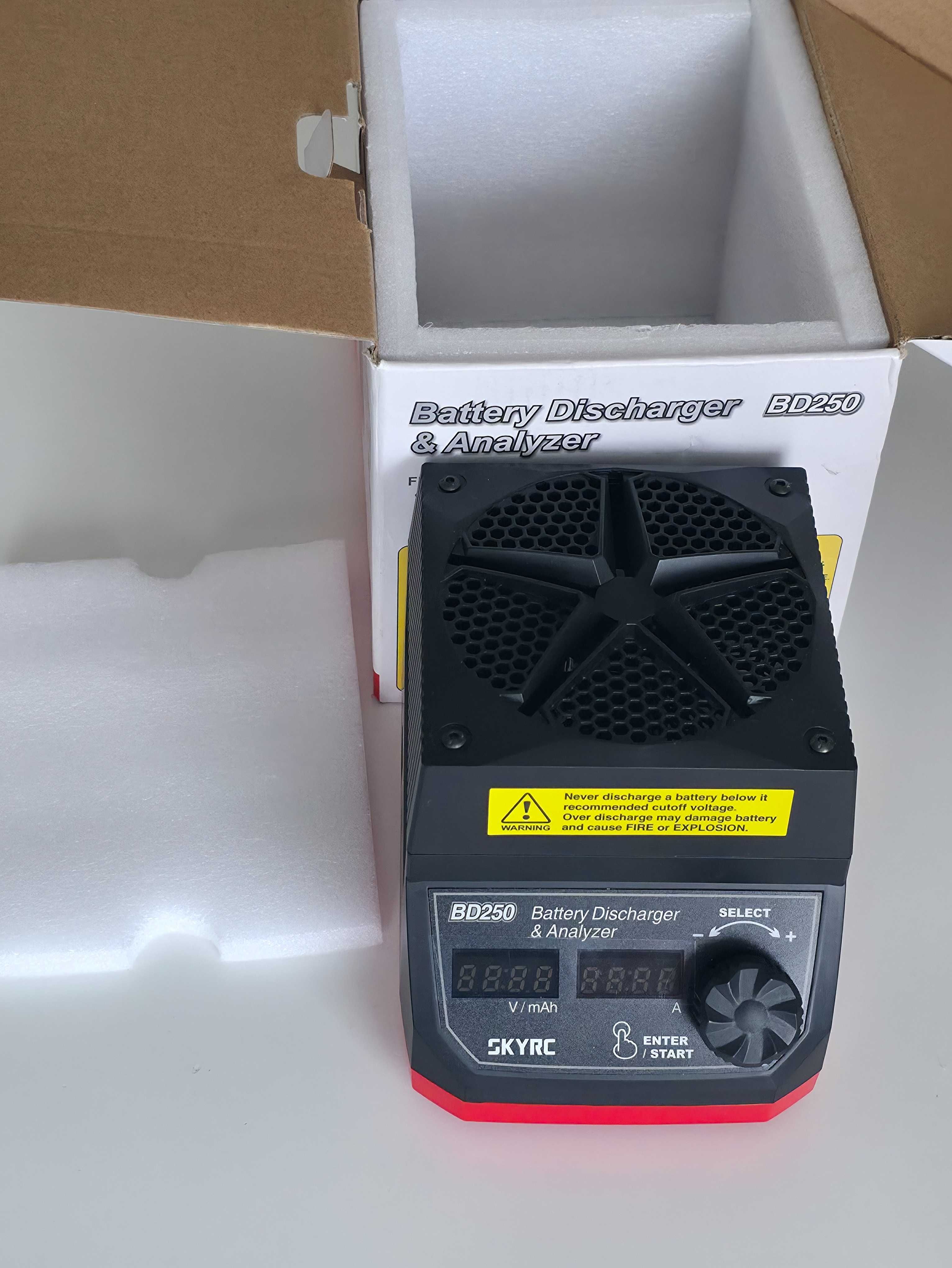 Rozładowywarka/ Tester Akumulatorów BD250 35A/250W sztuczne obciążenie