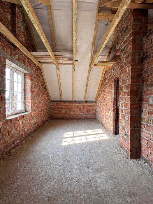 Продаж окремостоячого будинку біля лісу у с. Бірки