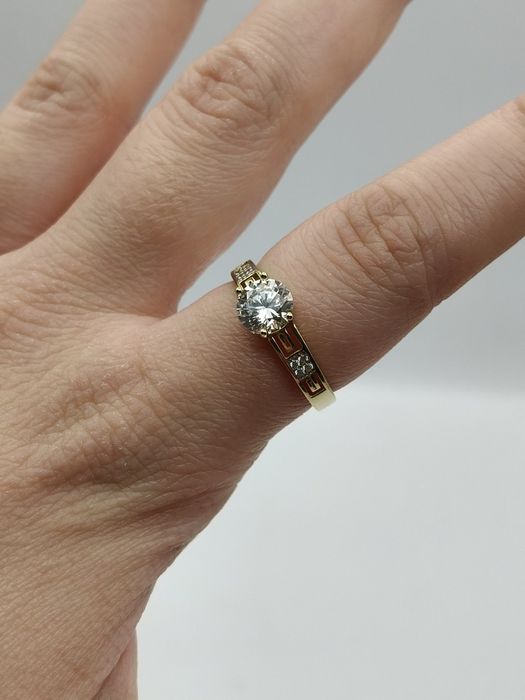 Złoty Pierścionek R15 Pr.585 Nowy Zapraszamy