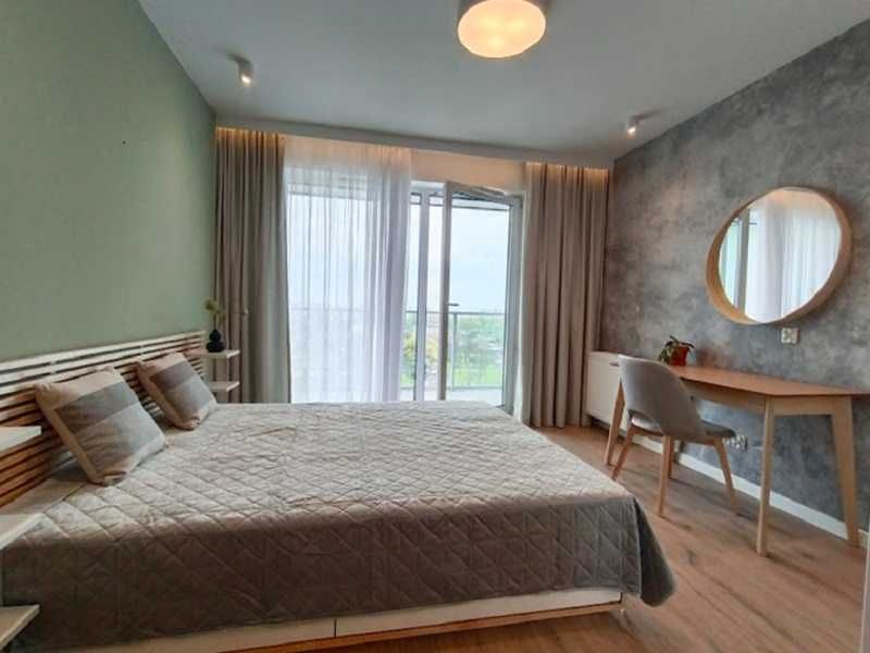 Przestronny apartament, 2 balkony, parking, komórka, koło Domaru