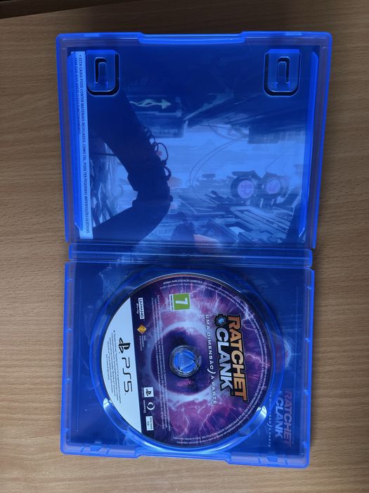 Jogo PS5 Ratchet Clank - uma dimensão à parte