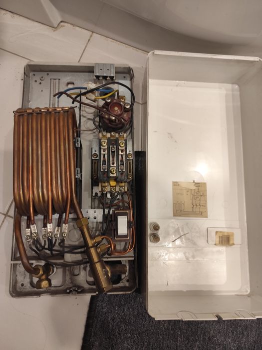 Przepływowy podgrzewacz wody 3fazowy