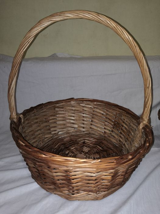 Плетенные корзины корзинки вазочки тарелки блюда