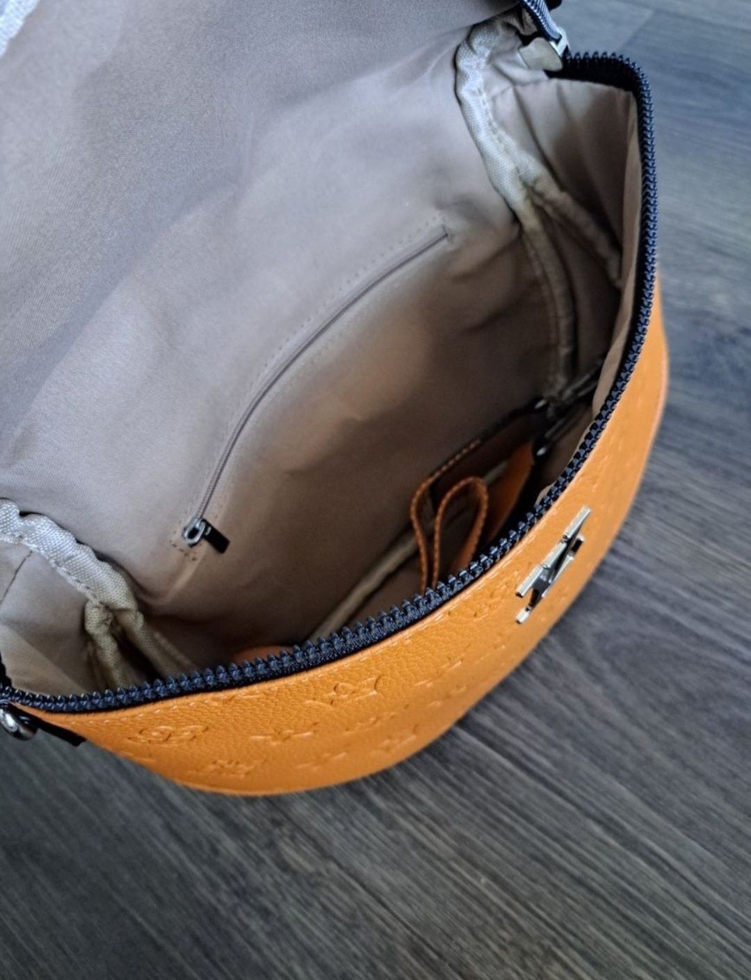 Torebka LV Louis Vuitton skórzana
